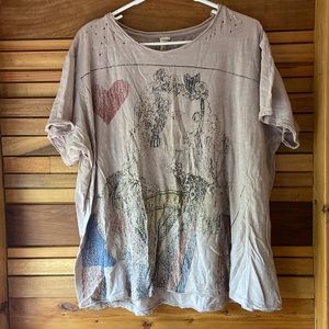 Magnolia Pearl Queen of Hearts T